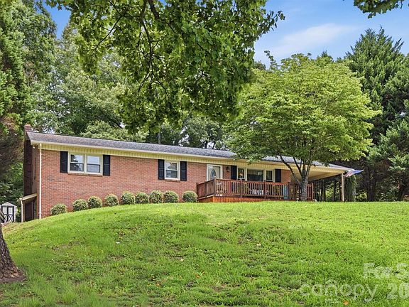 3rd image of 2516 Corolla Hills Dr