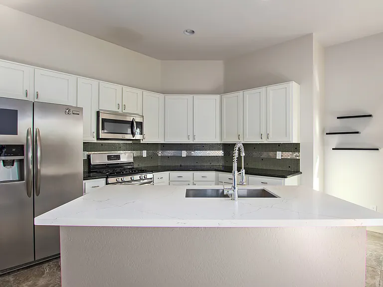 3113 E Danbury Rd #25 — Photo 6