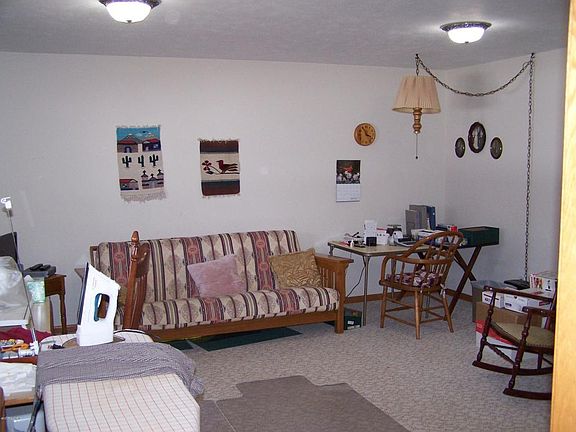 3rd image of 306 N Shoreside Dr SE #8