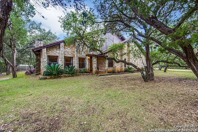1st image of 8518 Oak Thicket