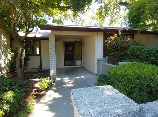 1607 NW Black Oak Dr, Grants Pass, OR 97526