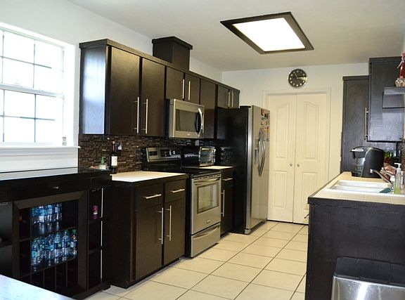 5th image of 4320 N 28th St #57