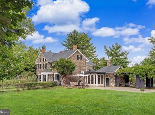 4273 Durham Rd, Kintnersville, PA 18930