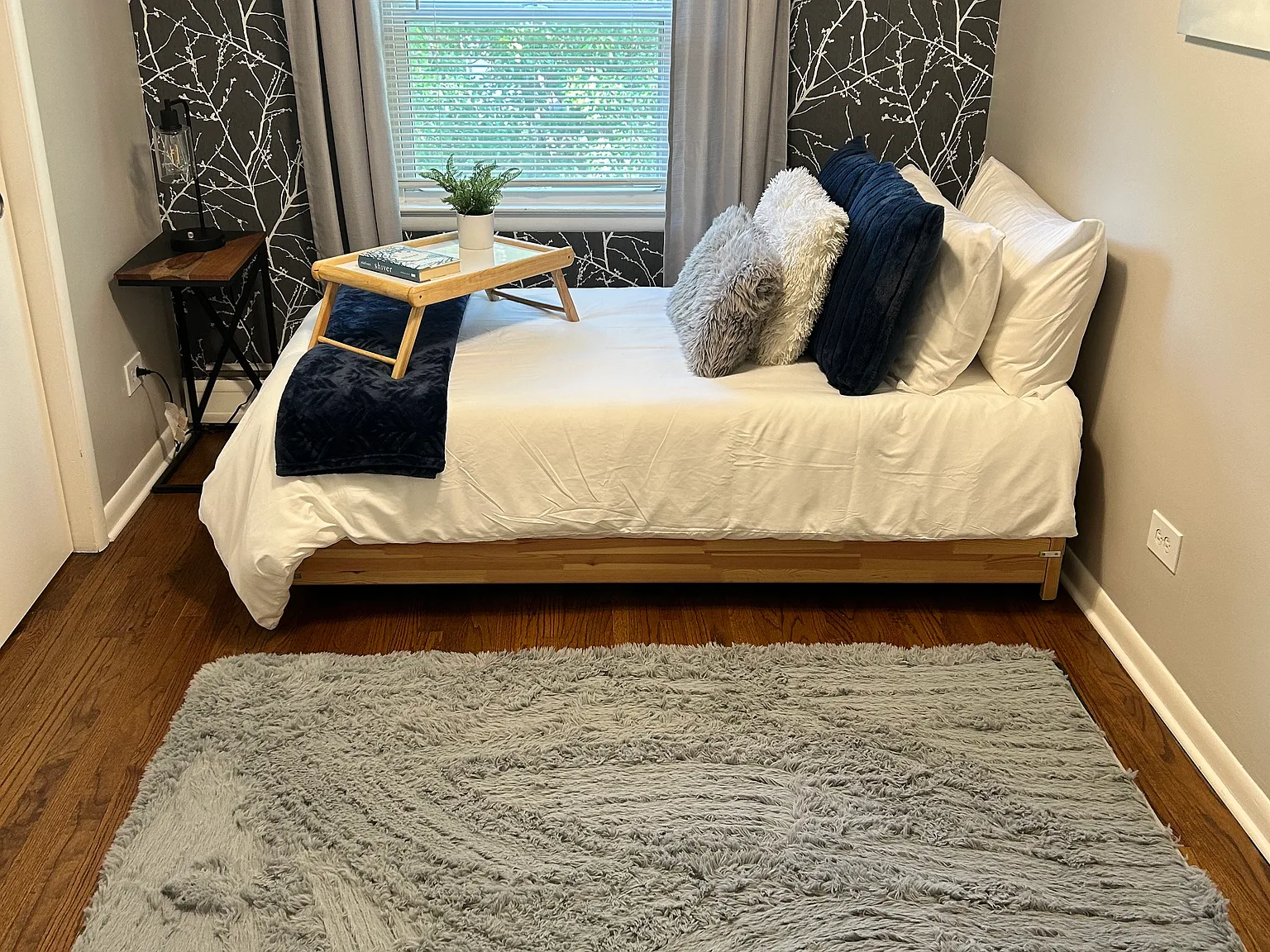 2 bed, 900 sqft, $1,750 — Photo 3