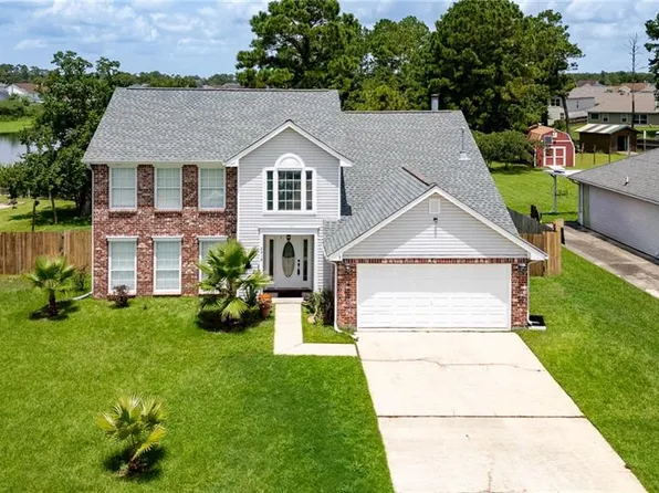 2210 Wellington Ln, Slidell, LA 70461