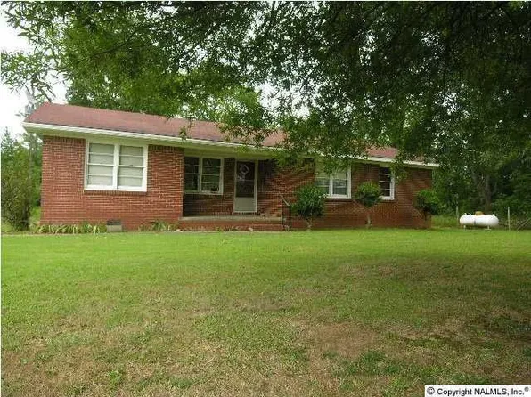 672 County Road 110, Moulton, AL 35650