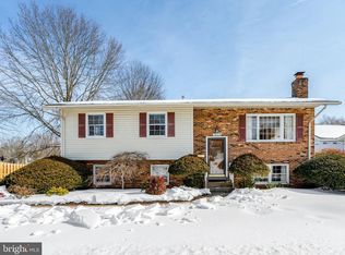 7413 Forrester Ln, Manassas, VA 20109