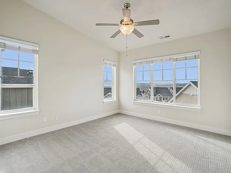 3 bed, 2 bath master bedroom