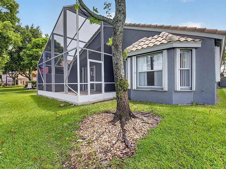 11728 Dove Hollow Ave — Photo 36