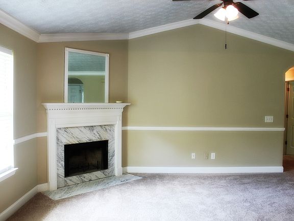5th image of 104 S Rock Island Dr