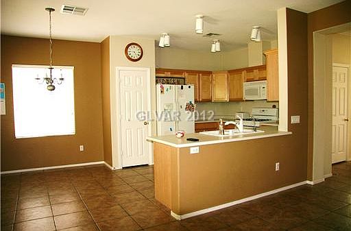 4th image of 5229 N Amethyst Creek Ct