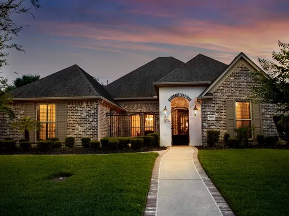 2565 Amberwood Dr, Beaumont, TX 77713