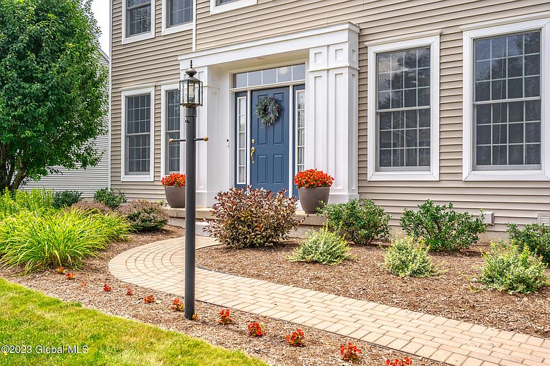 4th image of 24 Sterling Heights Drive