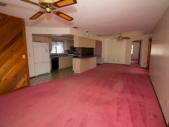 4th image of 3611 Jonquil Ln