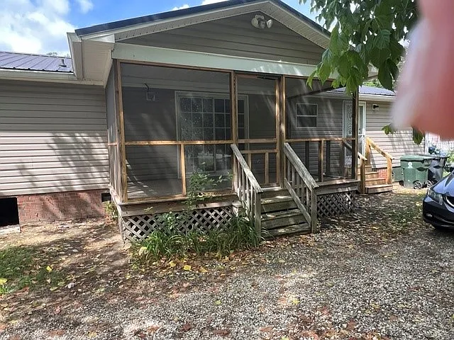 600 Wondertown Dr — Photo 3