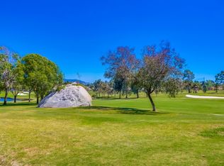 1181 Countrywood Ln, Vista, CA 92081