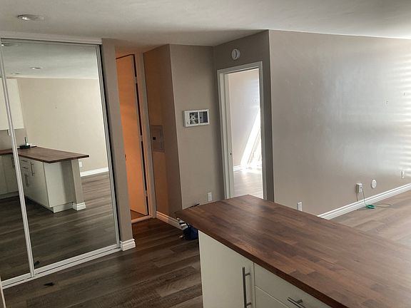 2nd image of 3050 Rue D'orleans #480