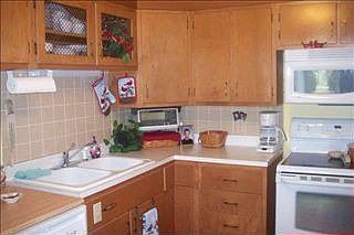 5th image of 1411 West Ave