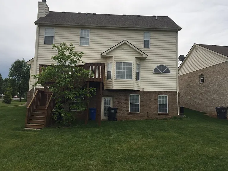 605 Mannington Pl — Photo 36