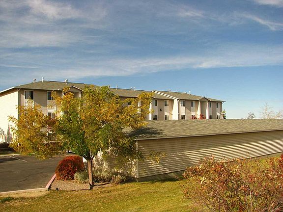 5th image of 760 Landmark Dr