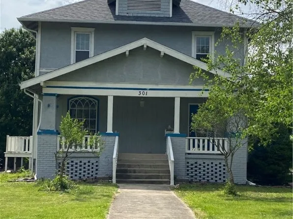 301 S Stewart St, Danville, IL 61832