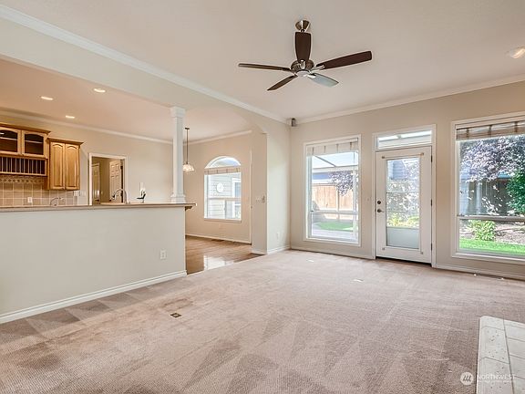 5th image of 18012 NE 27th Street