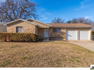 2609 Live Oak Dr, Copperas Cove, TX 76522