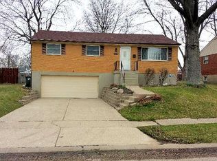 3650 Woodsong Dr, Cincinnati, OH 45251