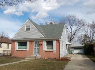 316 N 93rd St, Milwaukee, WI 53226