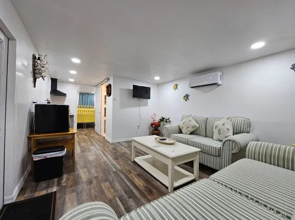 2581 Oleander St #24, Saint James City, FL 33956