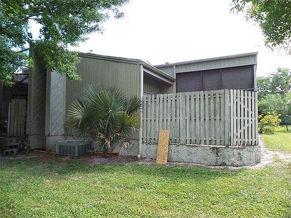 4th image of 616 Fellowship Dr