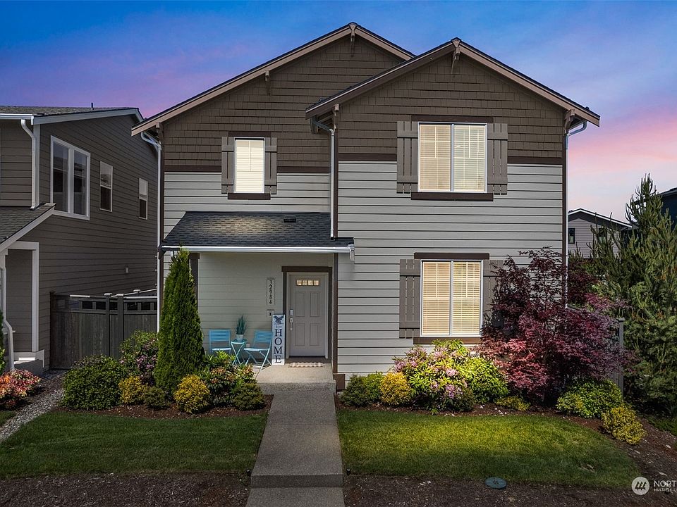 1st image of 32984 SE Cottonwood Street