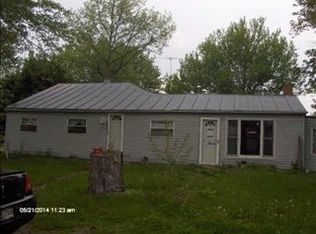 203 E 6th St, Ridgeville, IN 47380