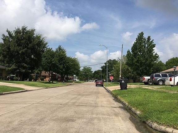 5th image of 1234 Globe St