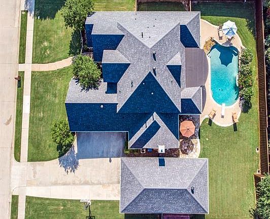 5th image of 2309 Waterford Dr