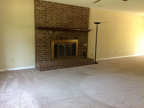 4th image of 2632 Morning Dove Ln