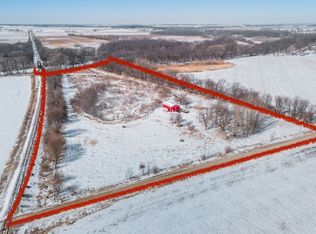 3205 W 66th St S, Newton, IA 50208