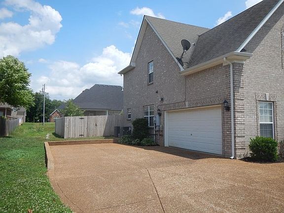 5th image of 1111 Remuda Cir