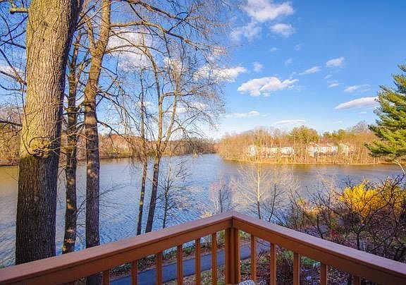 Deck View