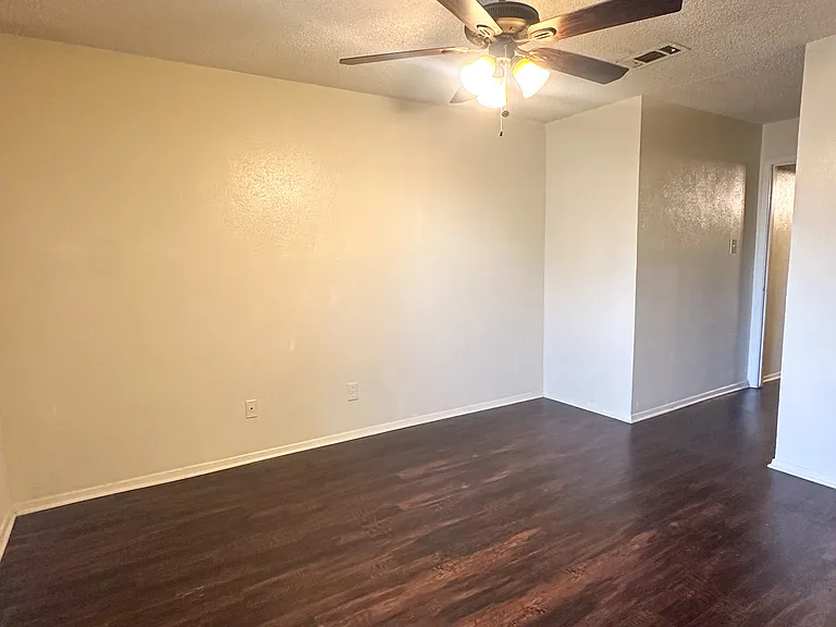 415 Fry St #12 — Photo 8