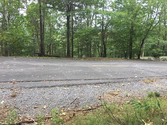 2nd image of 1405 Echota Ln