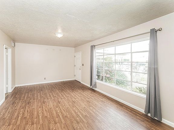 5th image of 795 W Palm Avenue