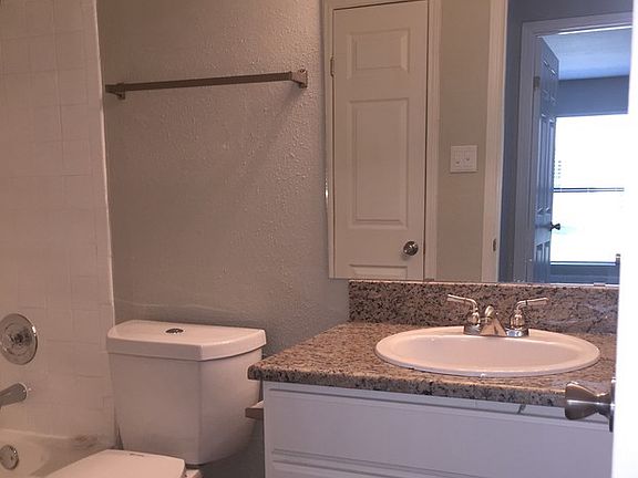 4th image of 1006 Cypress Station Dr #1006