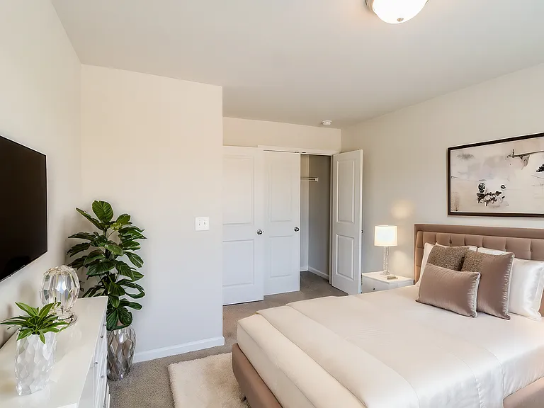 Summerwell Cedarcrest — Photo 50