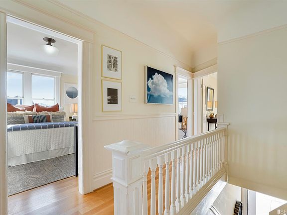 3rd image of 835 Dolores St