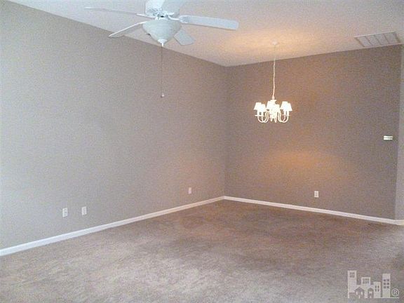 4th image of 3815 Mayfield Ct