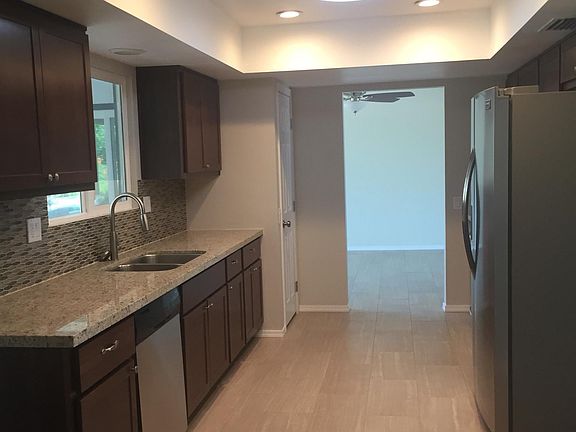 5th image of 13022 W Skyview Dr