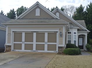 6412 Rockpoint Ln, Hoschton, GA 30548