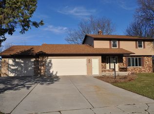 2161 Kay Marie Rd, Green Bay, WI 54311