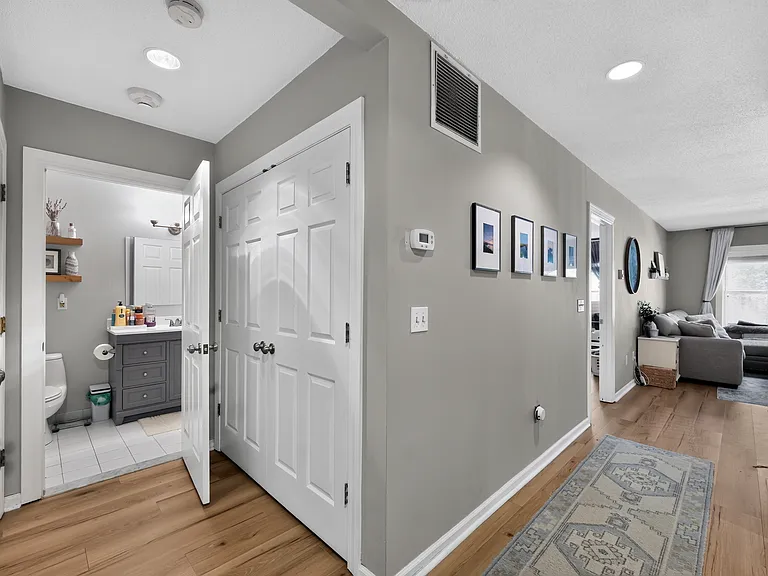 15 Highland St #108 — Photo 11
